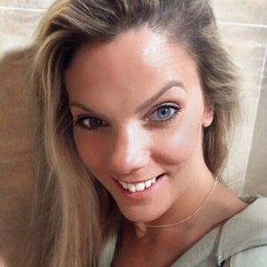 Meet your Posher, Emillia